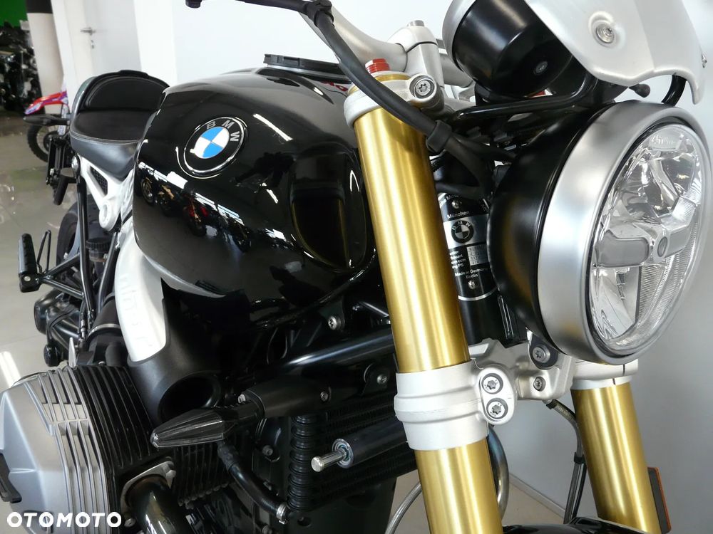 BMW R - 4