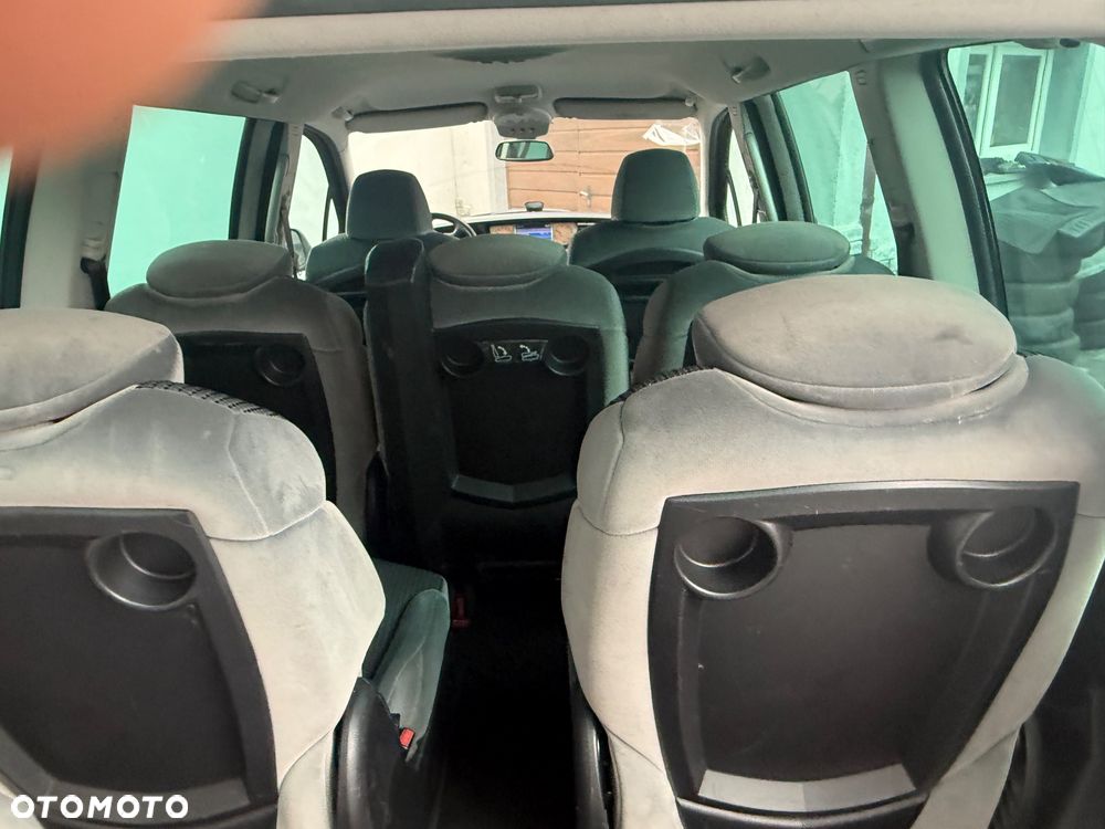 Peugeot 807 2.0 HDi Premium - 21