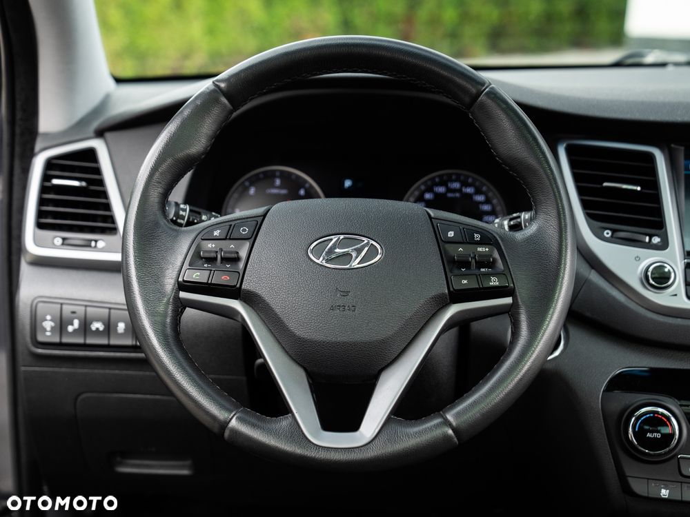 Hyundai Tucson blue 1.7 CRDi 2WD DCT Advantage - 32