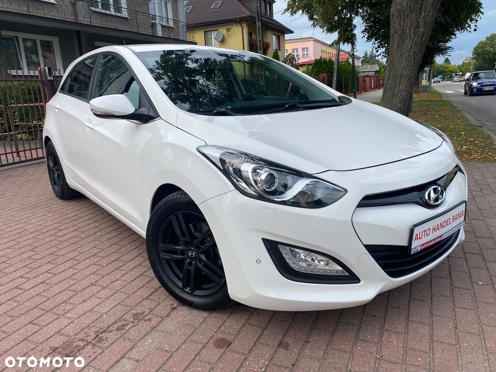 Hyundai i30 1.6 Trend - 23
