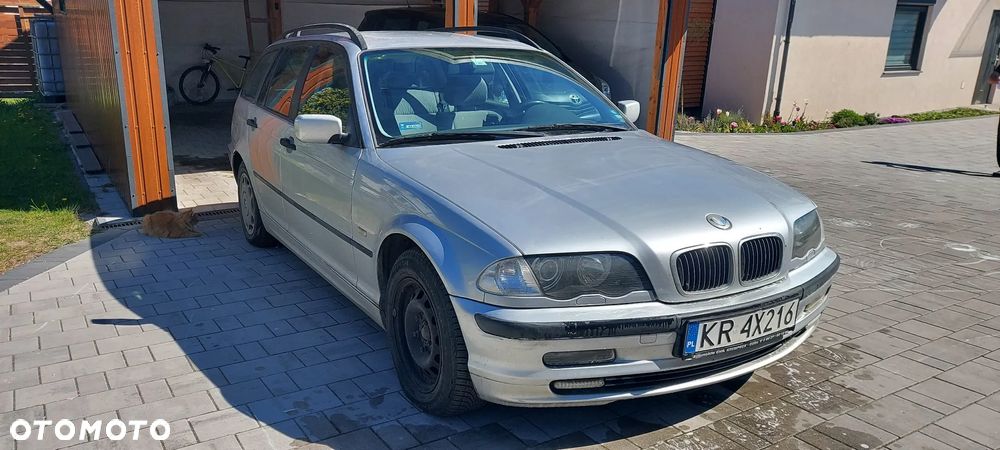 BMW Seria 3 - 1