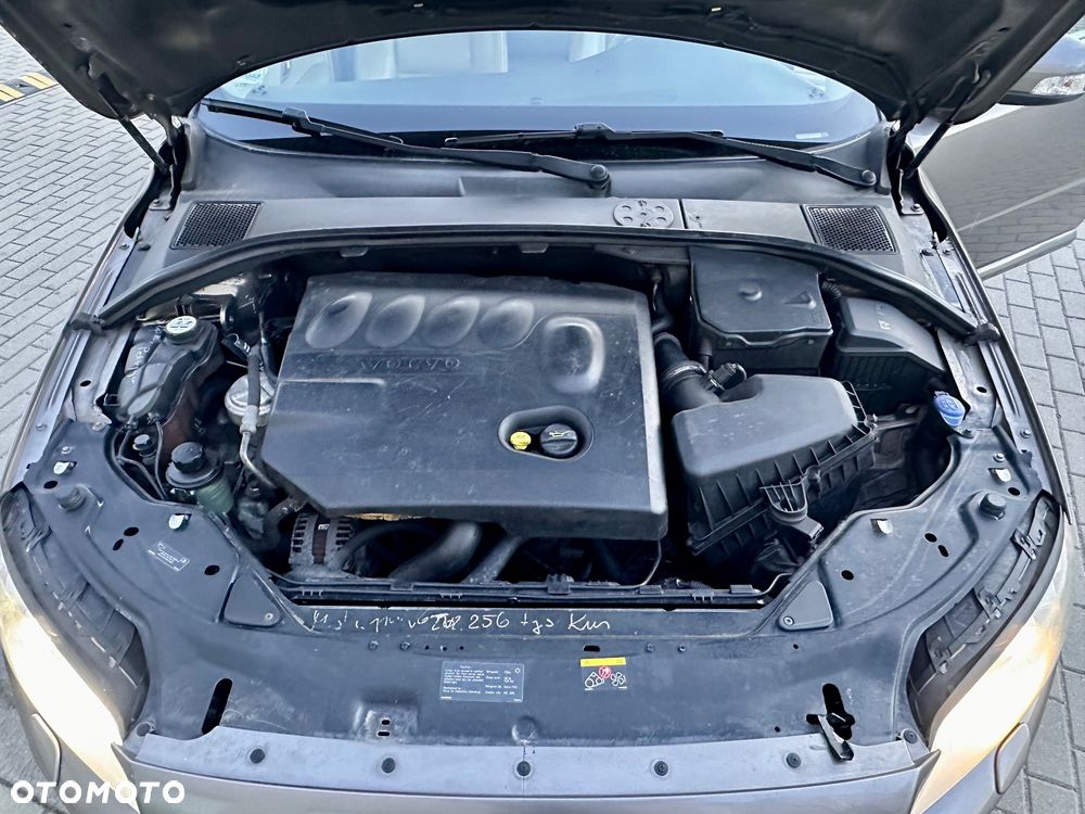 Volvo V70 2.0D Summum - 18