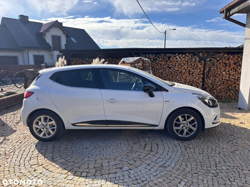 Renault Clio 2019 photo 2