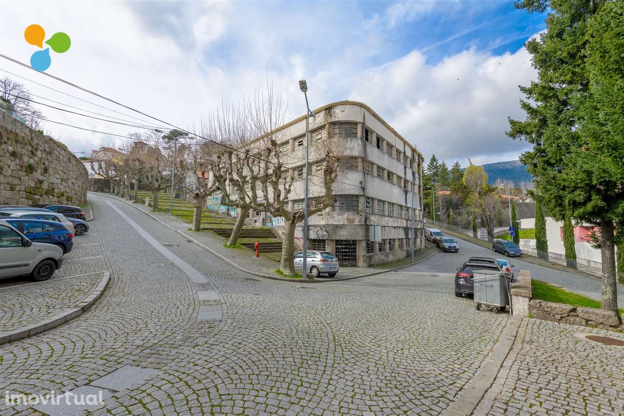 Edifico para Requalificar! - Grande imagem: 4/43