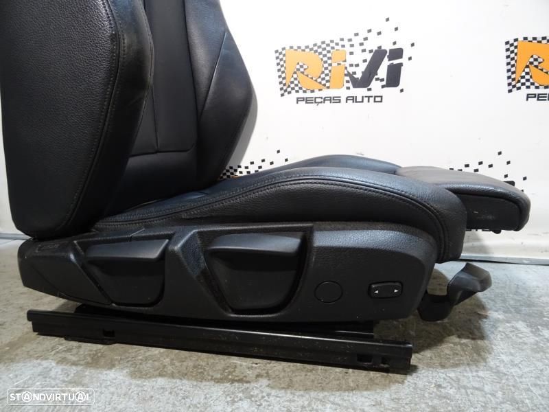 Conjunto De Bancos Bmw 1 (F21)  Bancos Bmw Serie 1 F21 Pack M Em Pele - 7