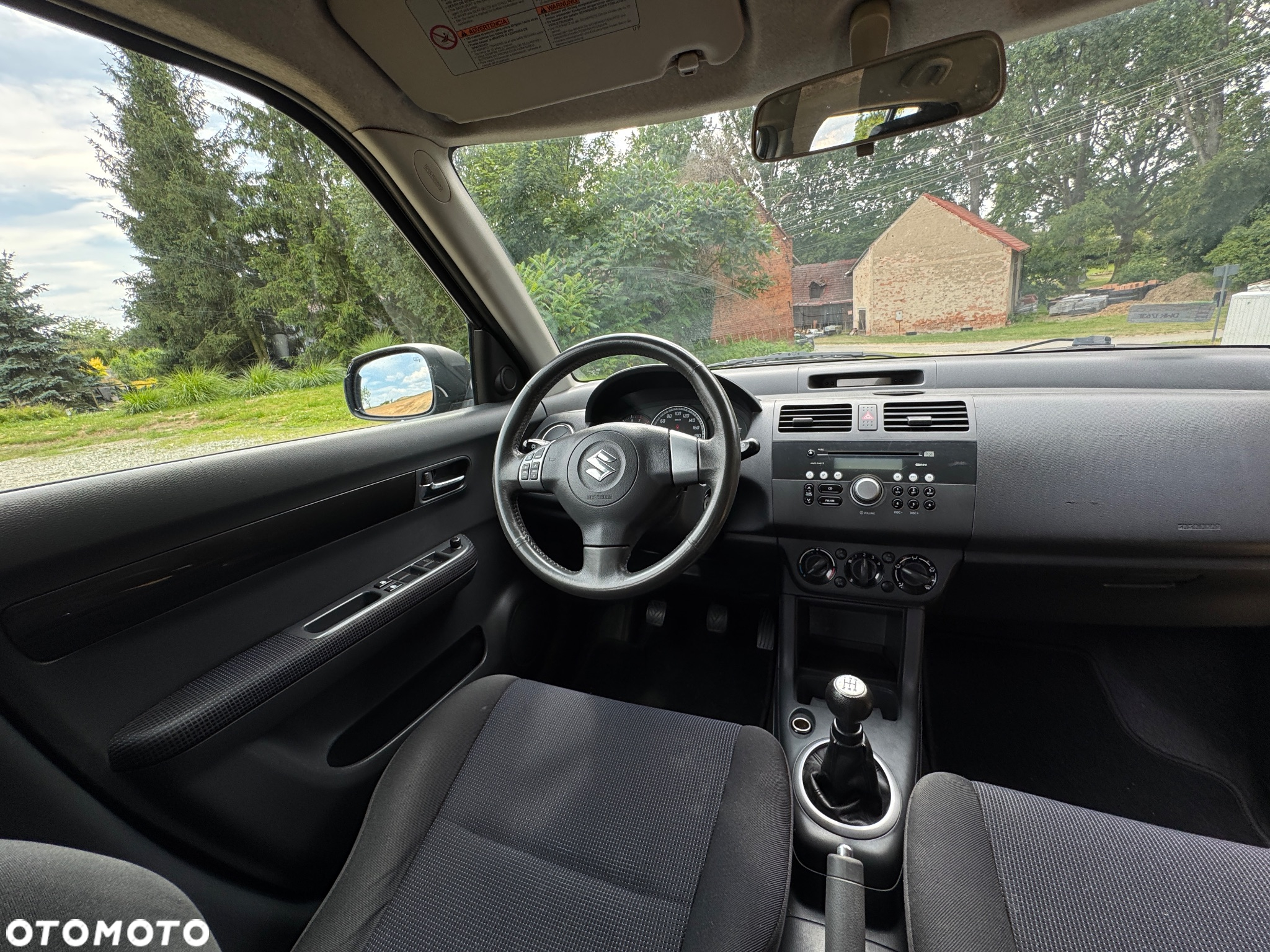 Suzuki Swift - 8