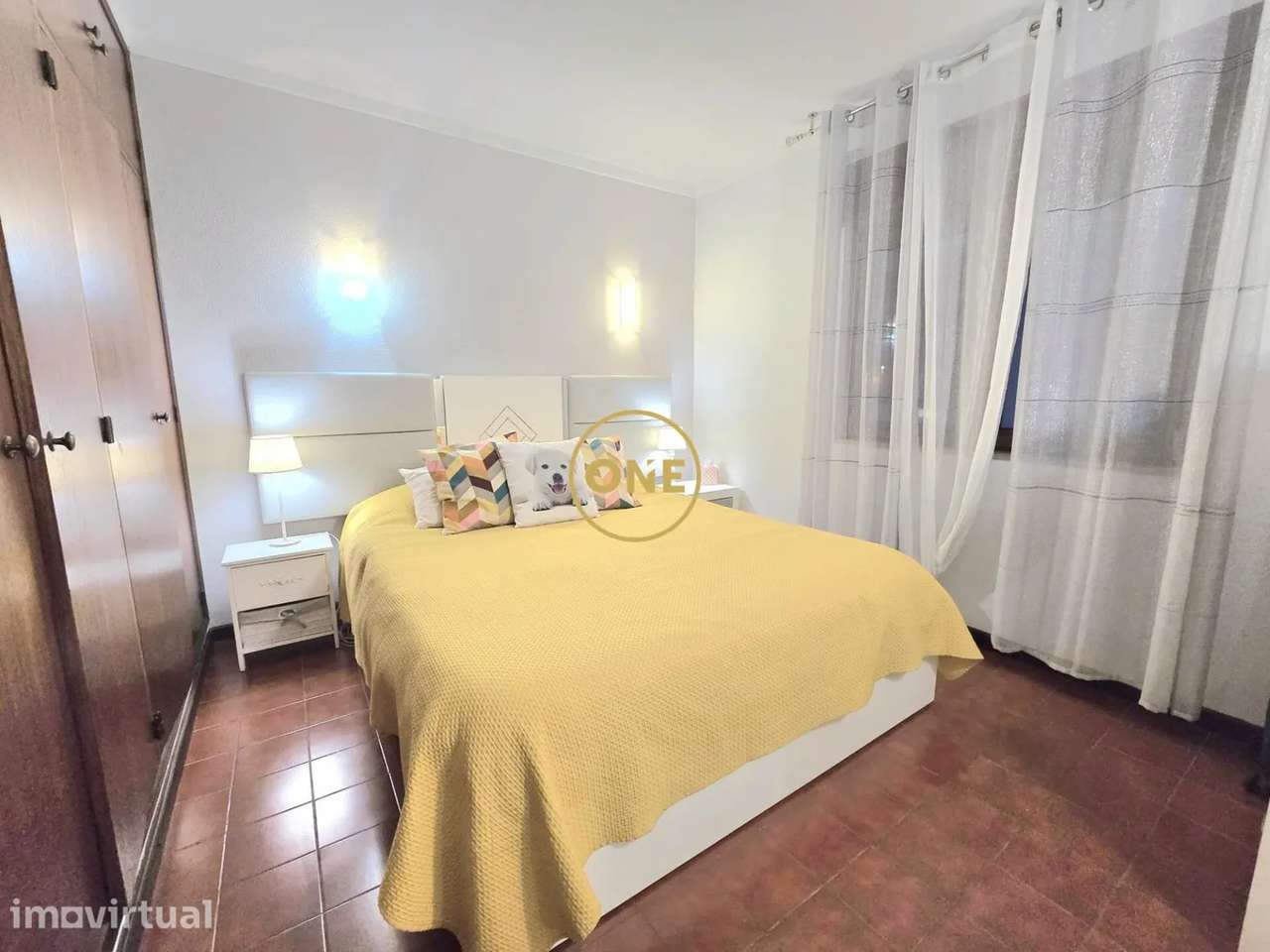 Apartamento T1 +1 com Estacionamento -  Albufeira - Grande imagem: 2/15