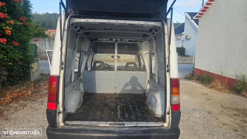 Renault Express - 9