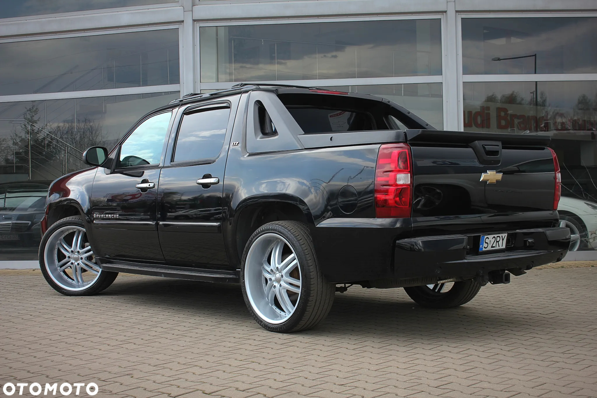 Chevrolet Avalanche 5.3 LS - 9