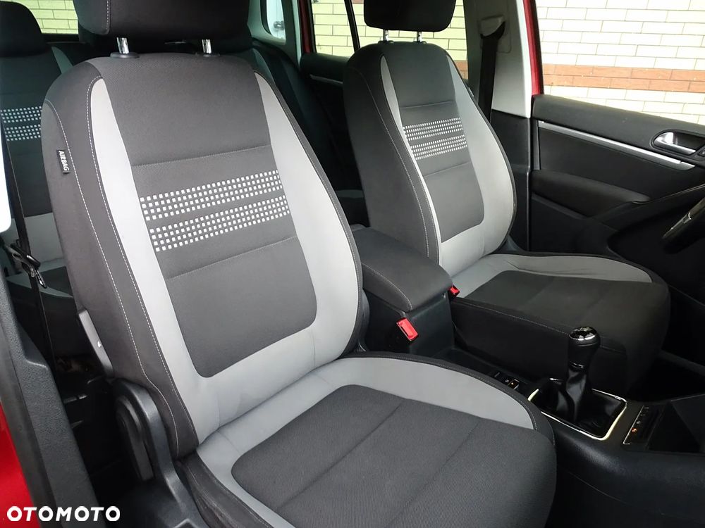 Volkswagen Tiguan 2.0 TDI DPF 4Motion BlueMotion Technology Sport & Style - 19