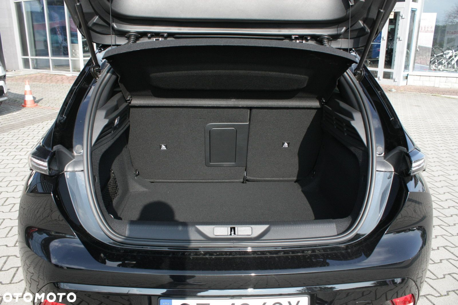 Peugeot 308 - 13