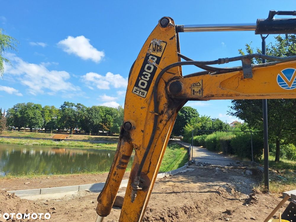 JCB 8030 Zts - 26