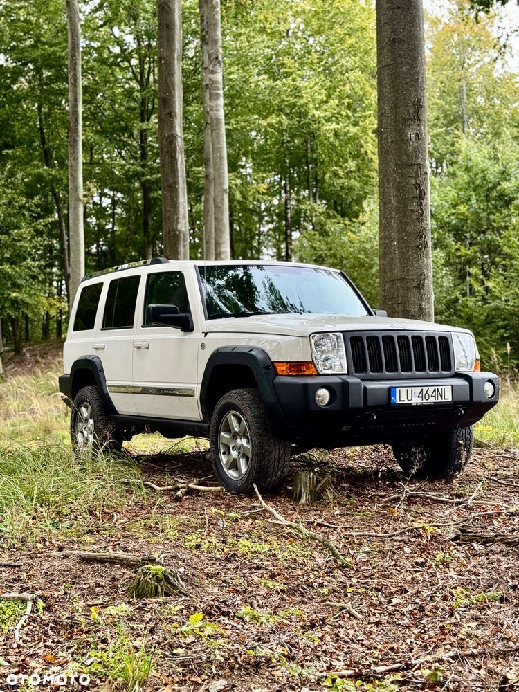 Jeep Commander 5.7 V8 Limited - 10