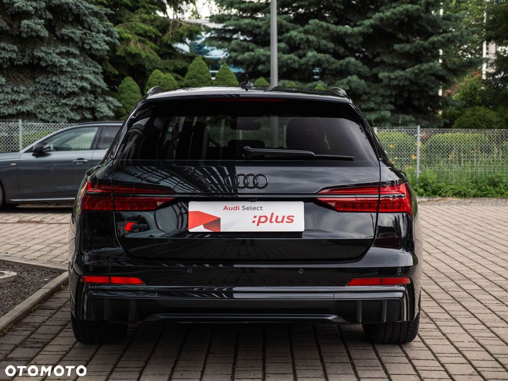 Audi S6 Avant - 13