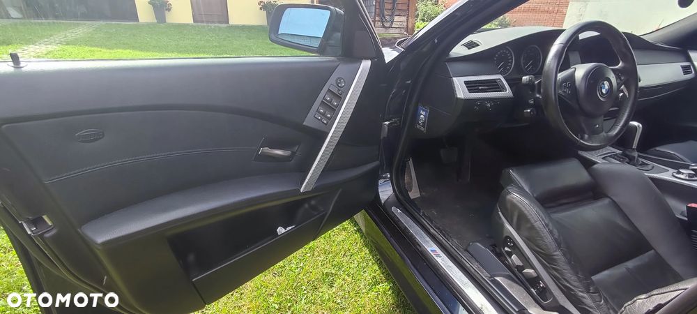 BMW Seria 5 525i - 15