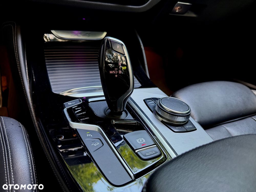 BMW X4 xDrive30i M Sport X - 16