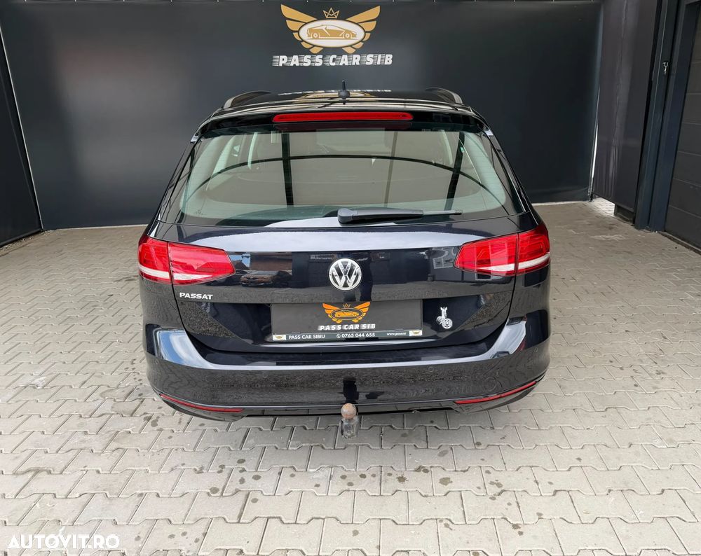 Volkswagen Passat 2.0 TDI Comfortline - 7