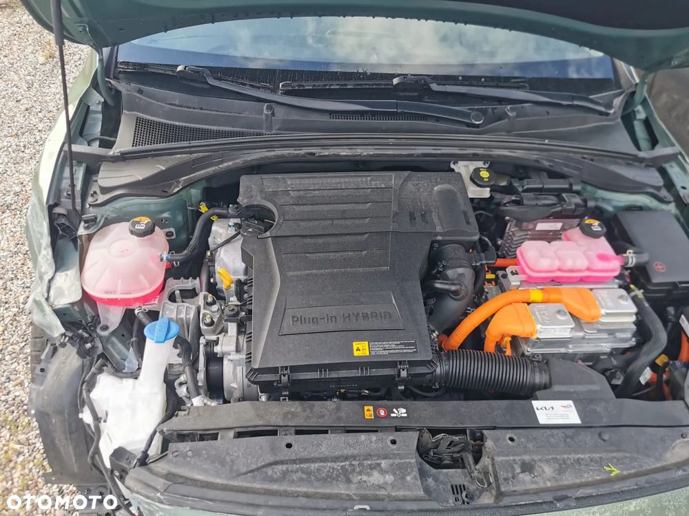 Kia Ceed SW 1.6 GDI DCT OPF Plug-in-Hybrid Platinum Edition - 14