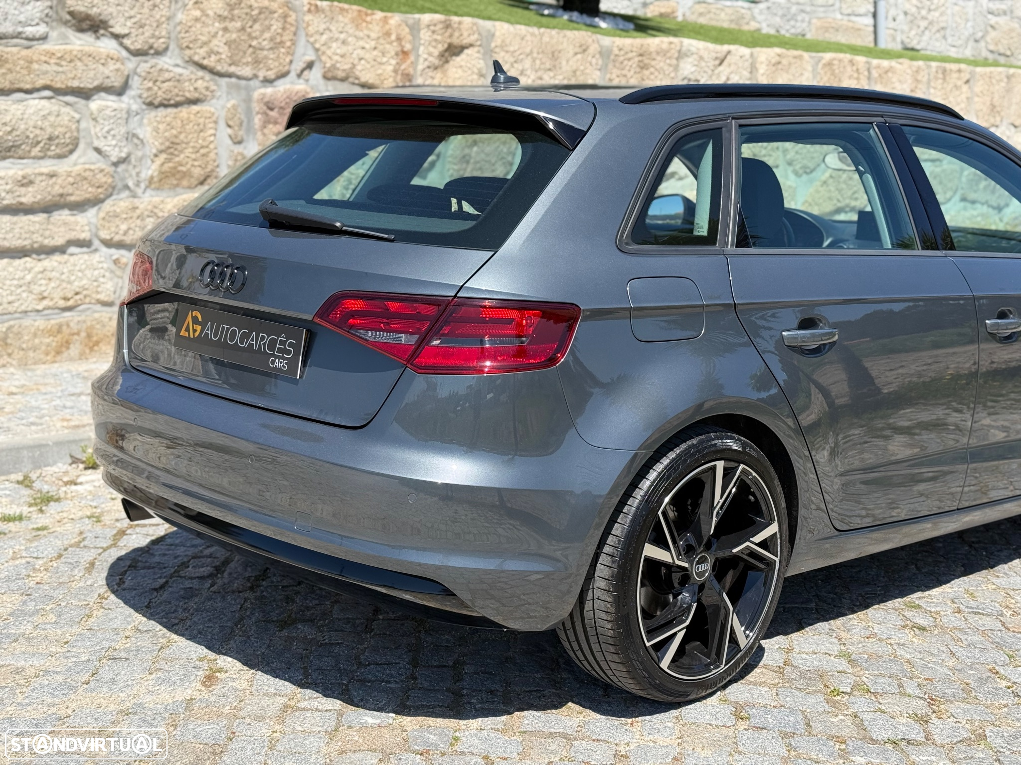 Audi A3 Sportback 1.6 TDI S-line - 4