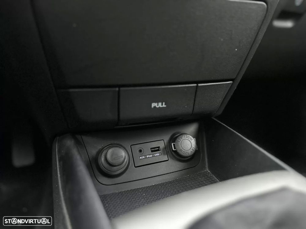 Hyundai i30 1.4 CVVT Blue Comfort - 18