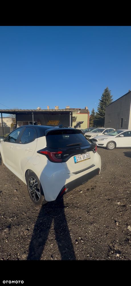 Toyota Yaris Hybrid 1.5 Executive - 8