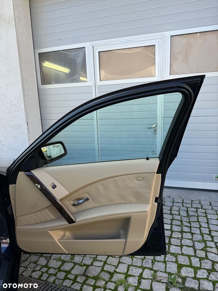 BMW Seria 5 - 25