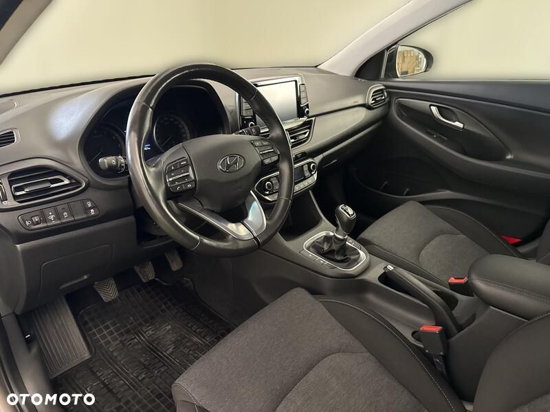 Hyundai i30 1.0 T-GDI Smart - 10