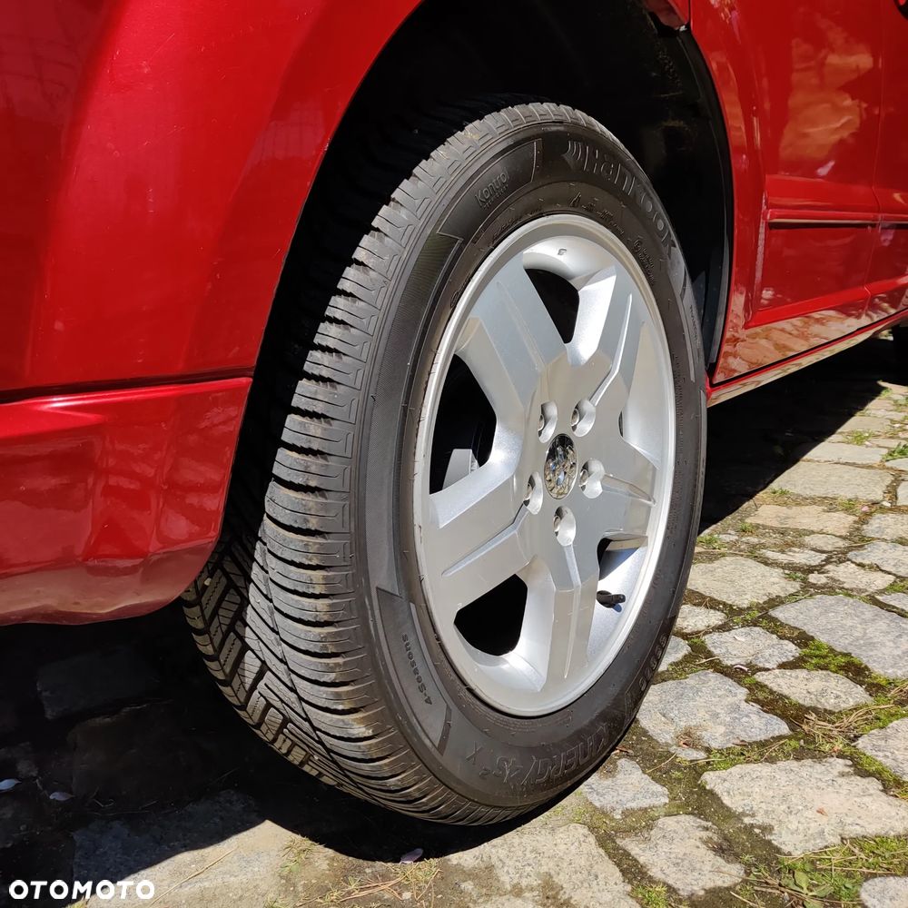 Dodge Caliber 1.8 SXT - 13