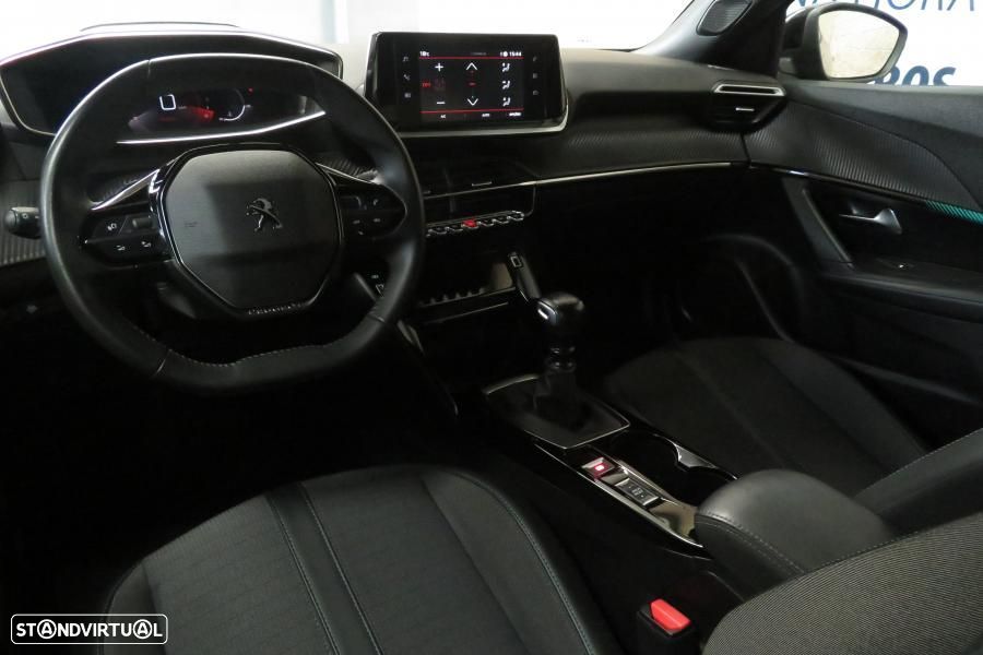 Peugeot 2008 1.2 PureTech Allure Pack - 27