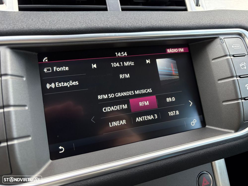 Land Rover Range Rover Evoque 2.0 eD4 SE Dynamic - 24