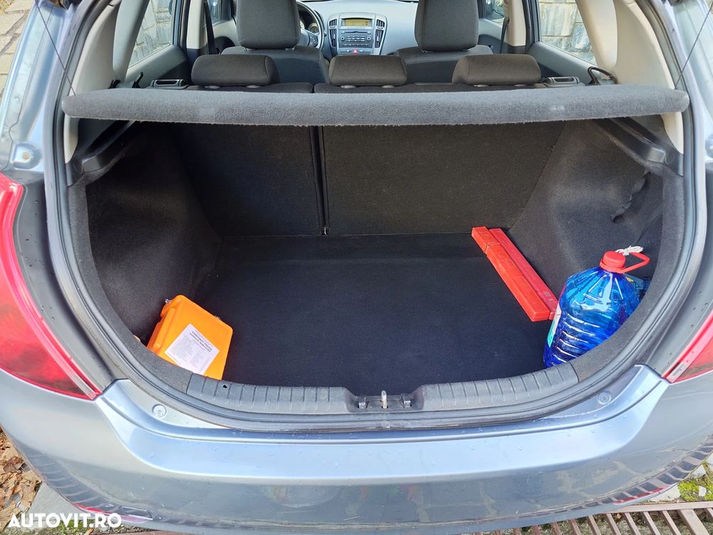 Kia Ceed 1.4 GSL BEST - 8