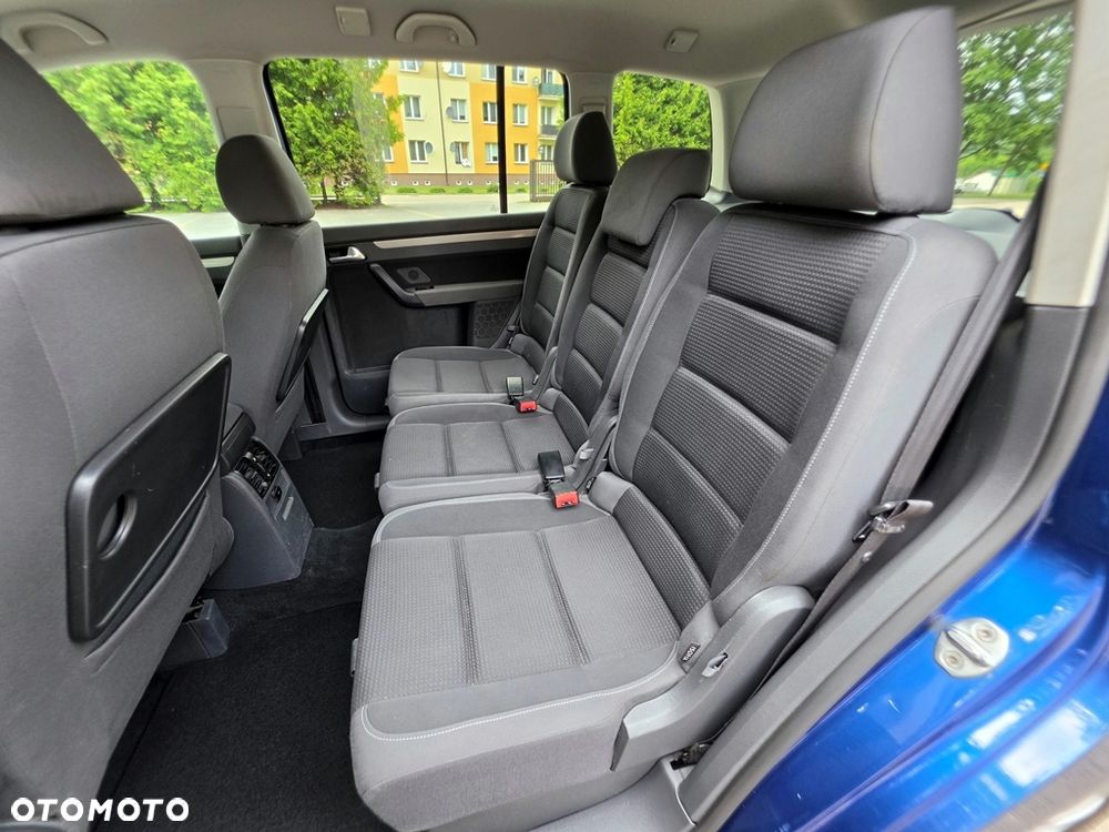 Volkswagen Touran 1.4 TSI R-Line Edition - 29