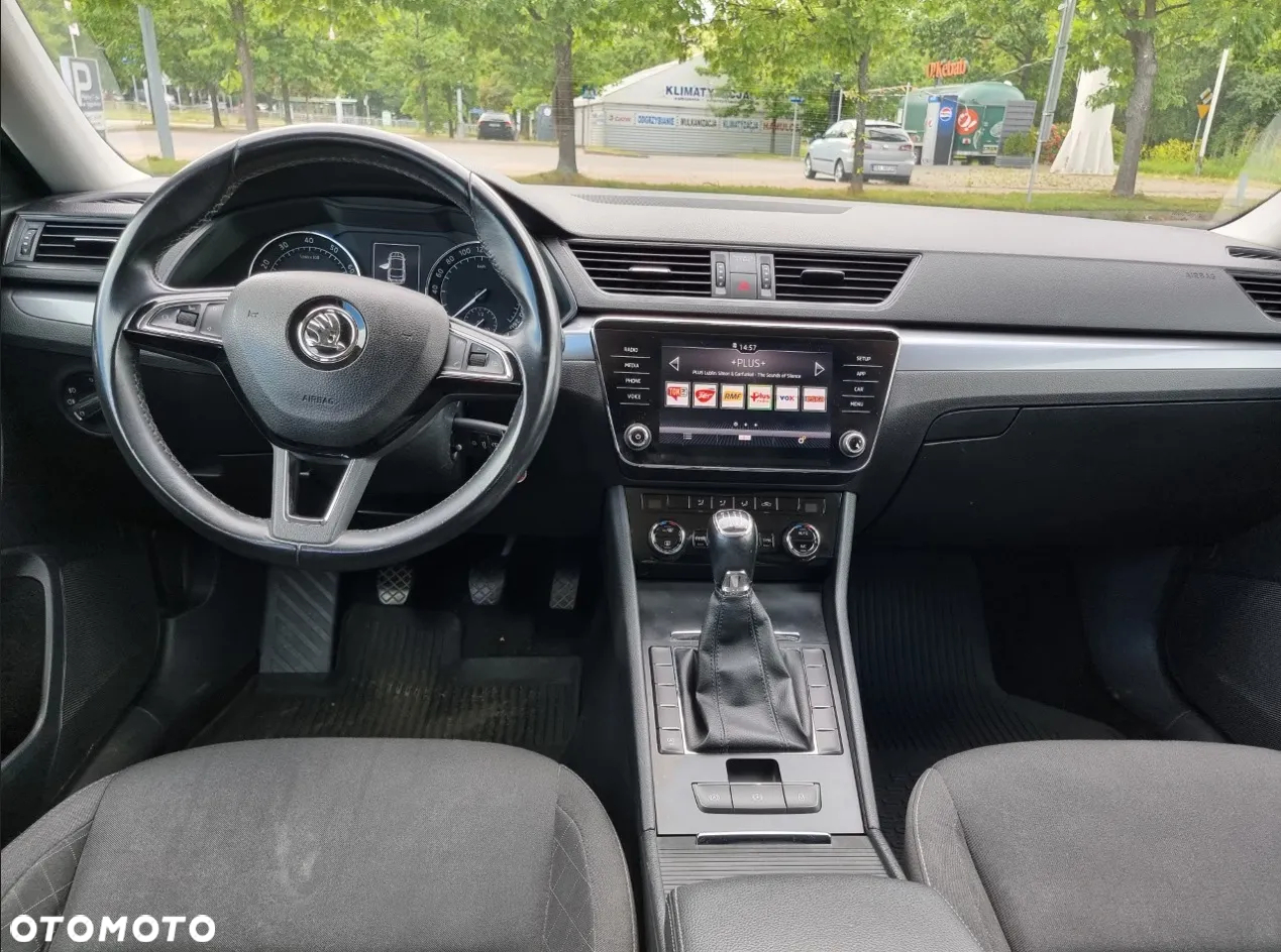Skoda Superb 1.4 TSI ACT Active - 14