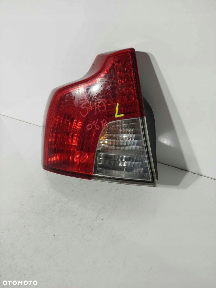 LAMPA LEWA TYLNA VOLVO S40 II LIFT 30744538 - 1
