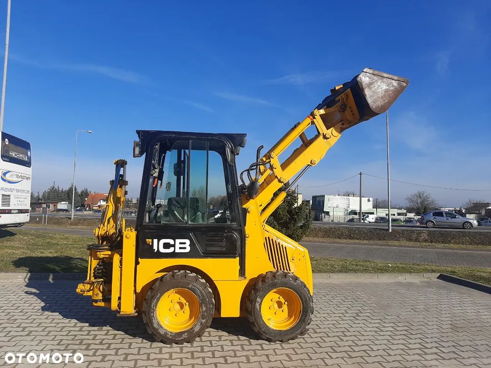 JCB 1CX - 7