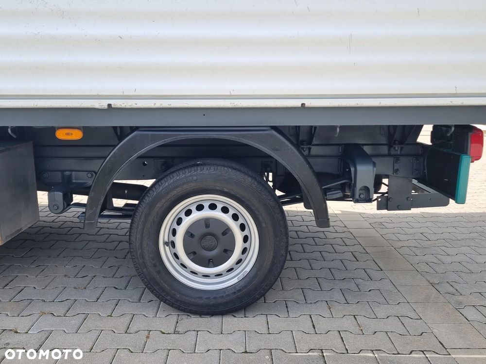 Volkswagen Crafter - 17