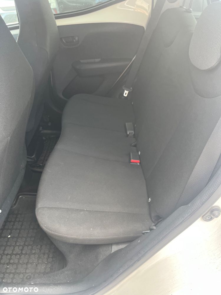 Toyota Aygo 1.0 VVT-i Sprint EU6 - 6