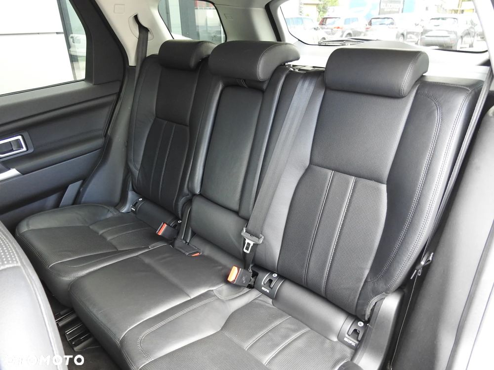 Land Rover Discovery Sport TD4 HSE Luxury - 7