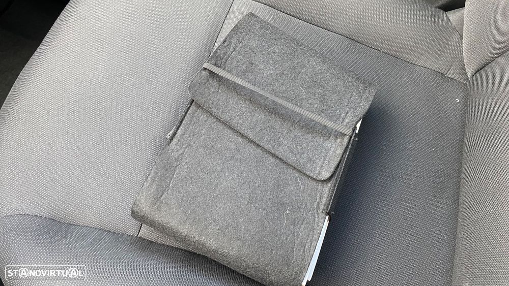 Dacia Sandero 1.0 SCe Essential - 51