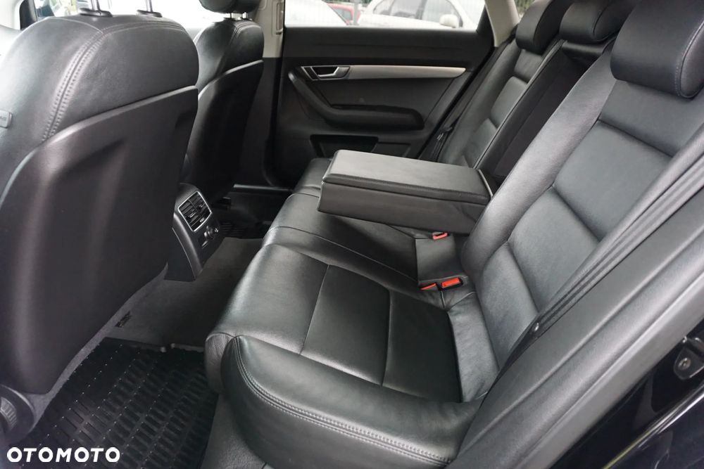 Audi A6 - 12