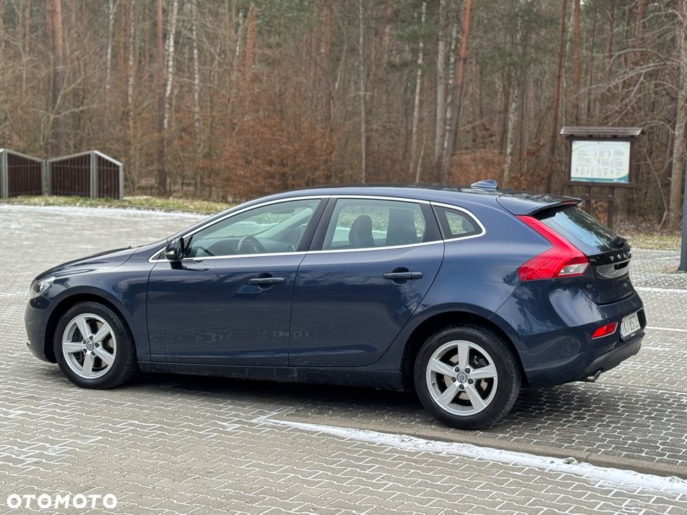 Volvo V40 D4 Summum - 11