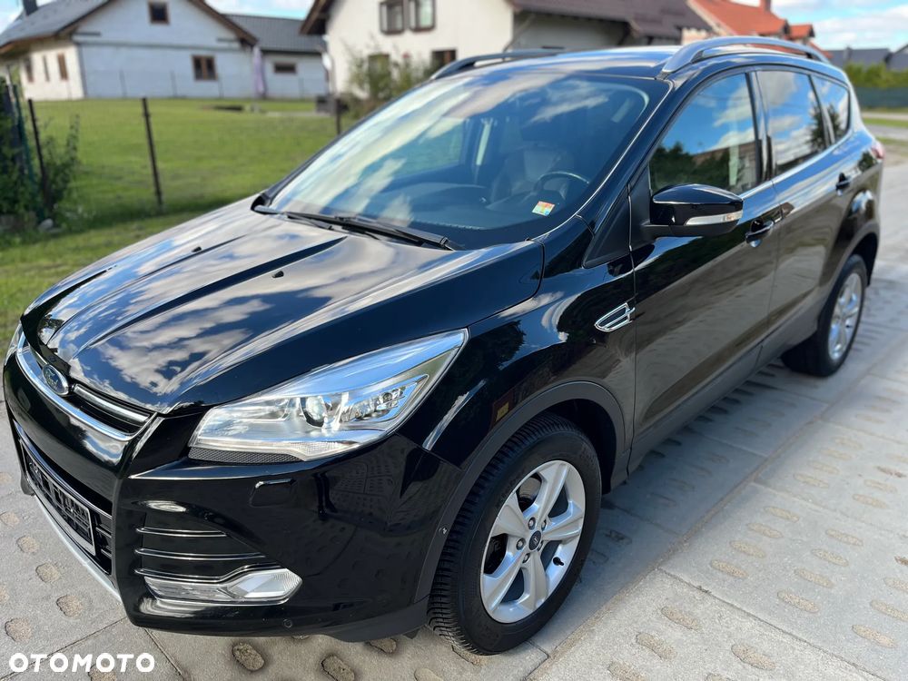 Ford Kuga 2.0 TDCi 2x4 Titanium - 5