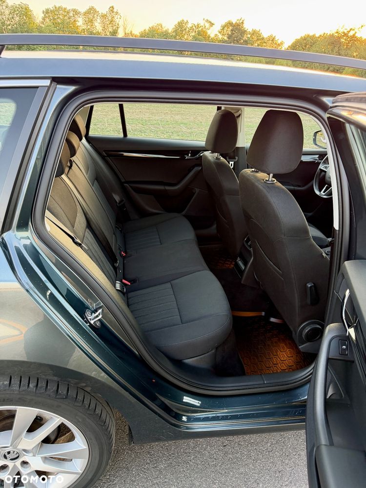 Skoda Octavia 1.5 TSI ACT Style DSG - 26