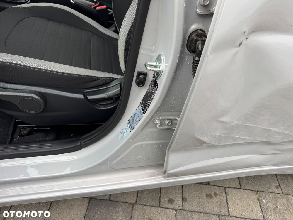 Hyundai i10 1.0 Premium - 13