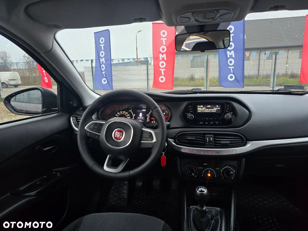 Fiat Tipo 1.4 16V Street - 32