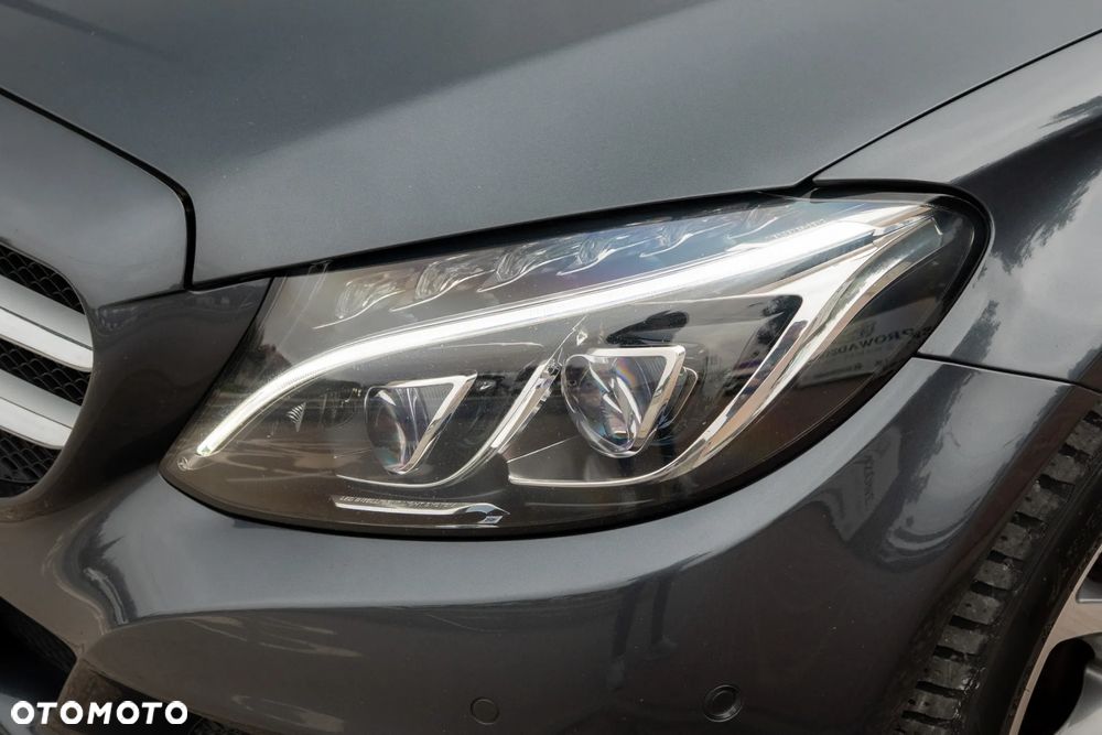 Mercedes-Benz Klasa C 350 e 7G-TRONIC Avantgarde - 33