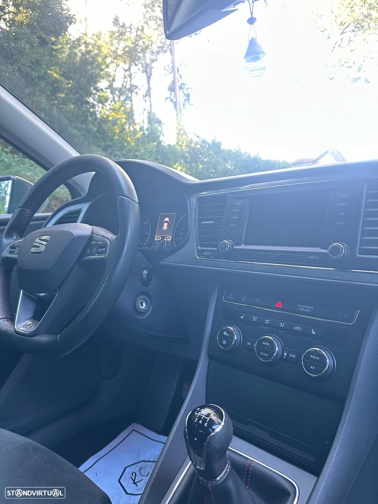 SEAT Leon 2.0 TDI DPF FR - 28
