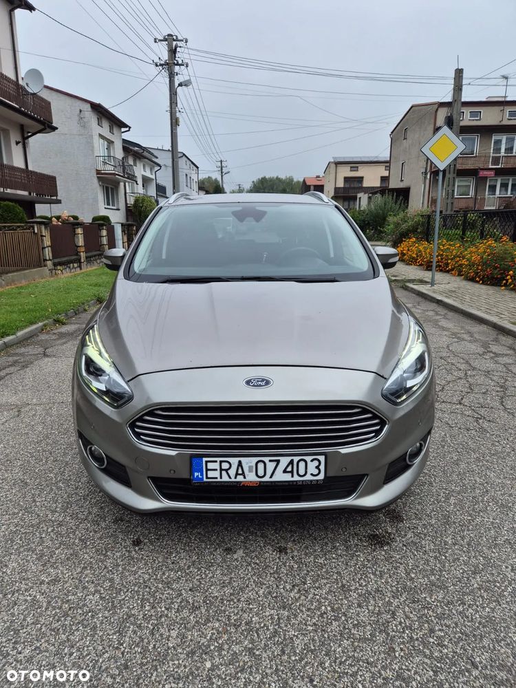 Ford S-Max 2.0 TDCi Titanium PowerShift - 13
