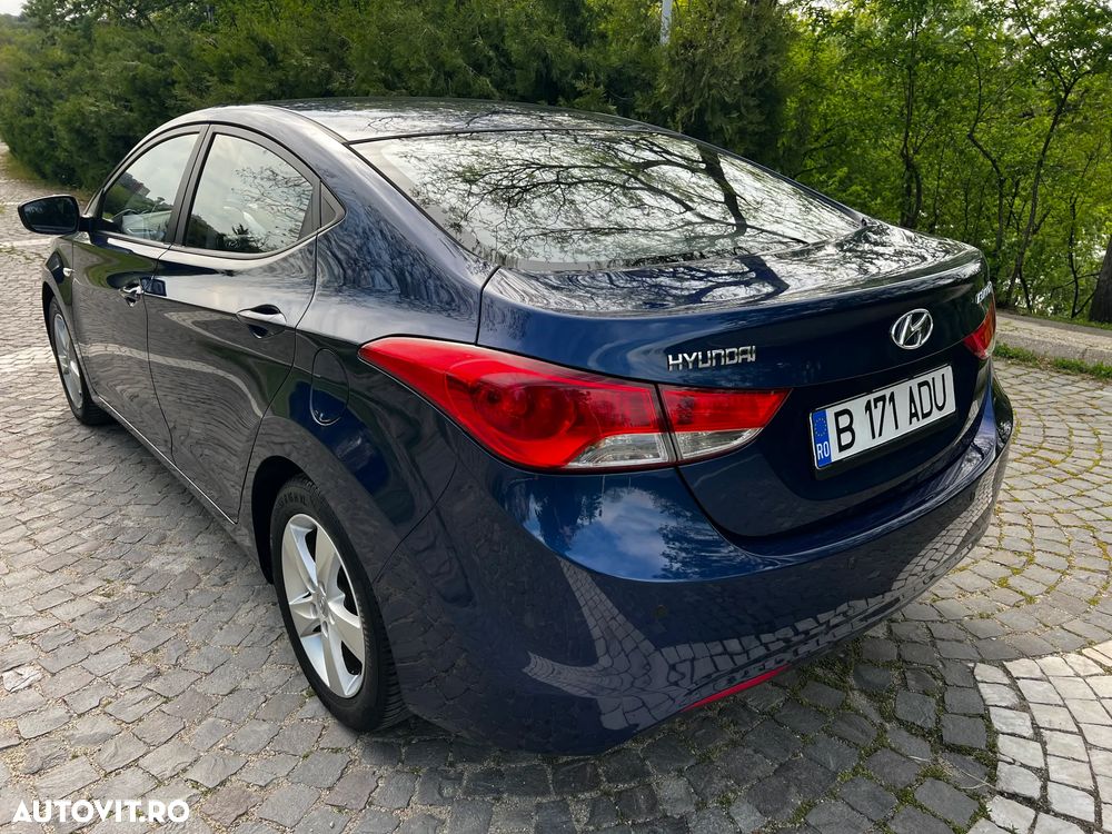Hyundai Elantra 1.6 MPi Highway - 8