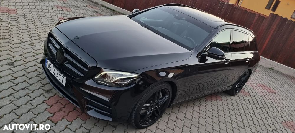 Mercedes-Benz E - 13